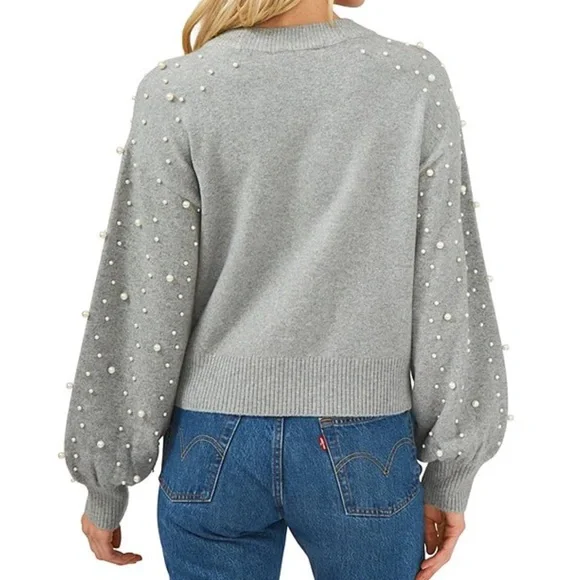 Chelsea & Violet
Drop Shoulder Long Balloon Pearl Boucle Statement Sweater🦋🦋 - Picture 2 of 4